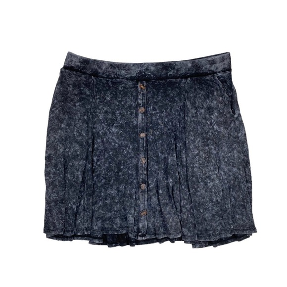 Torrid Black Acid Washed Super Soft Button Up Front Skater Skirt 2 2X 18/20 - Picture 1 of 8